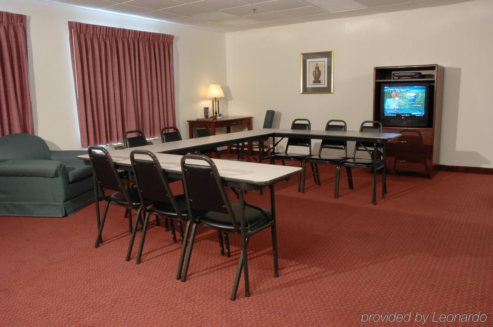 Holiday Inn Express & Suites Alliance By Ihg Faciliteter billede